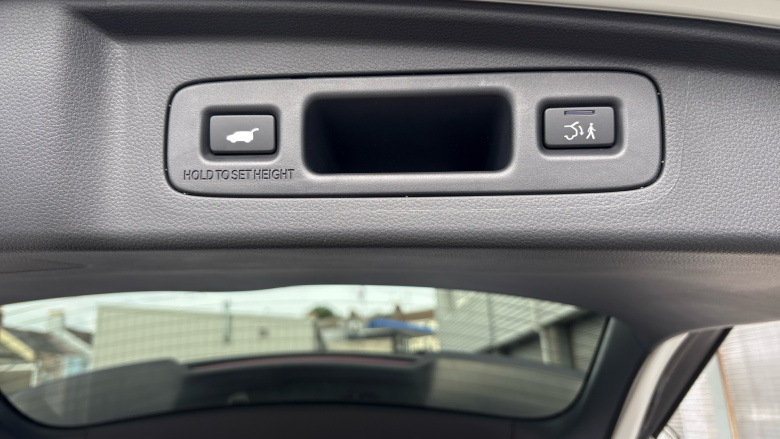 Honda CR-V 2.0 eHEV Advance 5dr eCVT Hybrid Estate